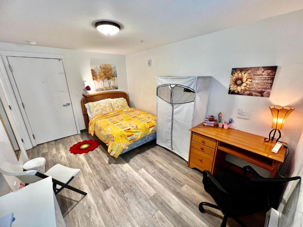 Sunny Apartment